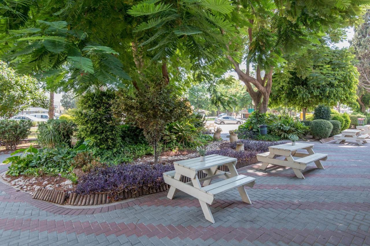 Degania Bet Kibbutz Country Lodging Кинерет Экстерьер фото