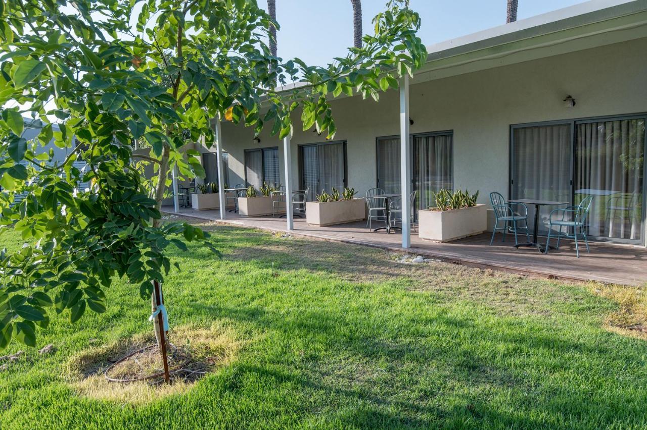 Degania Bet Kibbutz Country Lodging Кинерет Экстерьер фото