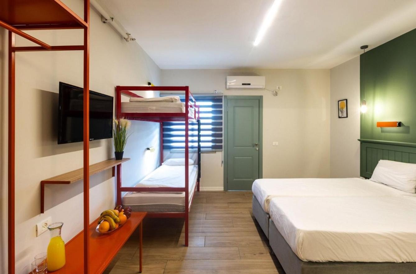 Degania Bet Kibbutz Country Lodging Кинерет Экстерьер фото